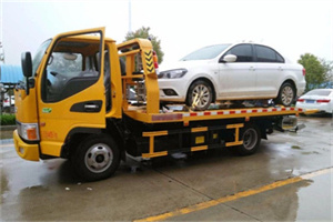 桦川附近拖车救援24小时服务热线